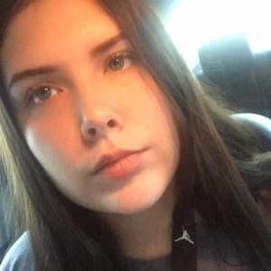 Meet your Posher, Kaylin